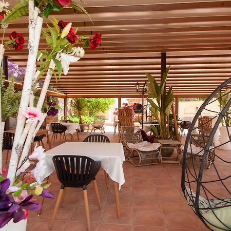Hotel Aires De L'Emporda Vilacolum Esterno foto