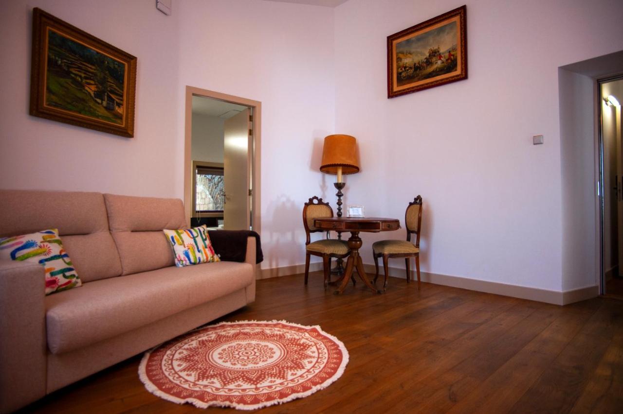 Hotel Aires De L'Emporda Vilacolum Esterno foto