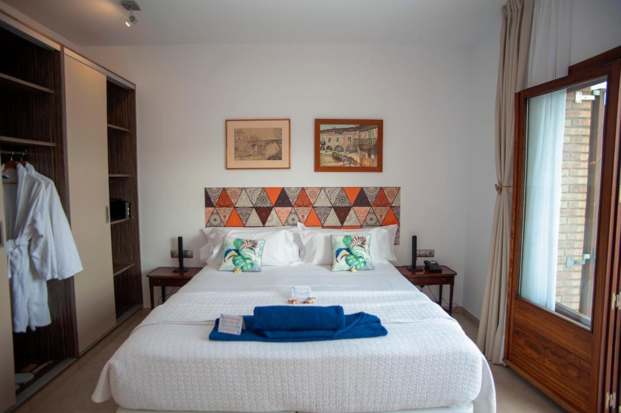 Hotel Aires De L'Emporda Vilacolum Esterno foto